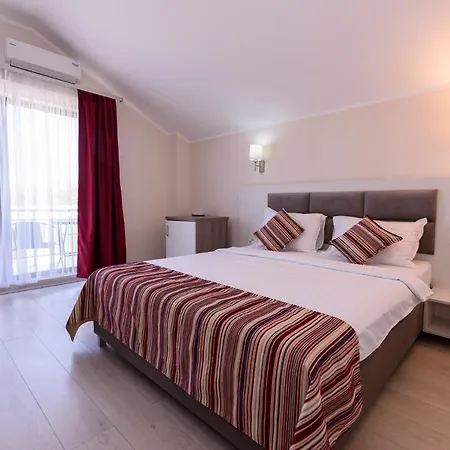 Vila Iulia-3